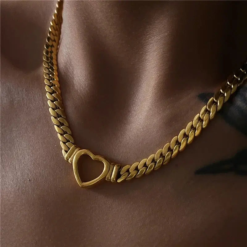 Vali Heart Choker Kolye