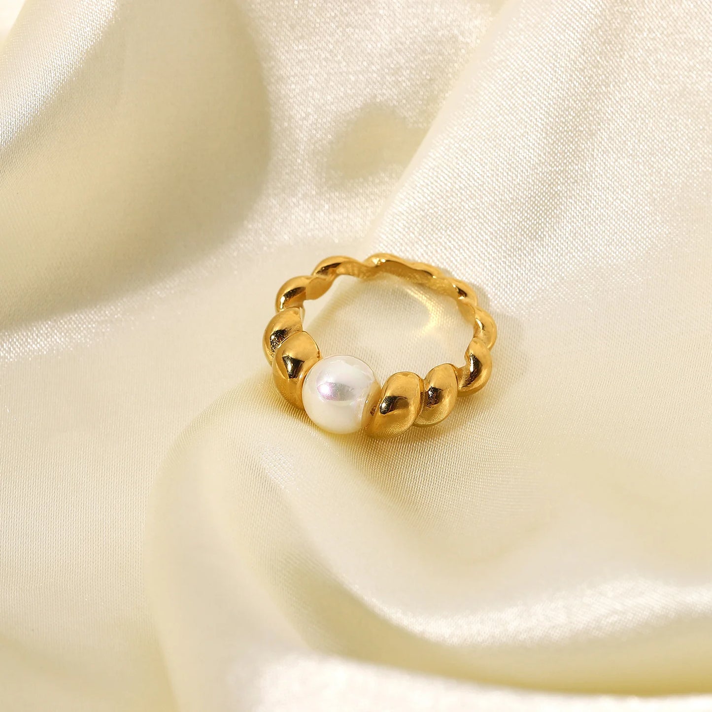 Scarlett Freshwater Pearl Yüzük