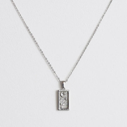 The Moon Pendant Kolye