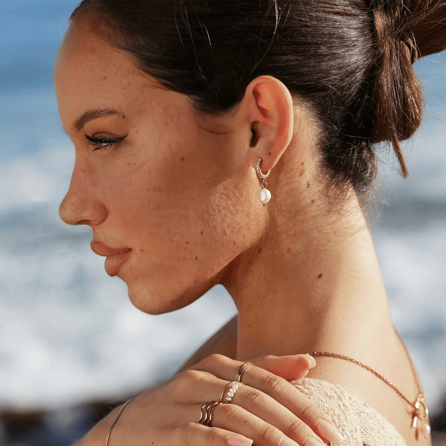 Freshwater Pearl Hoop Küpe